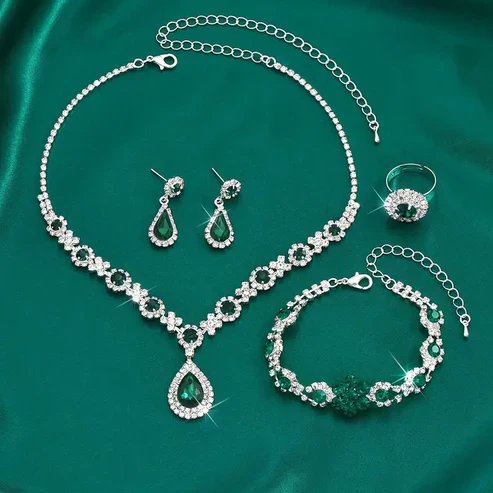 Adriana Lysandre Jewelry emerald - Image 3