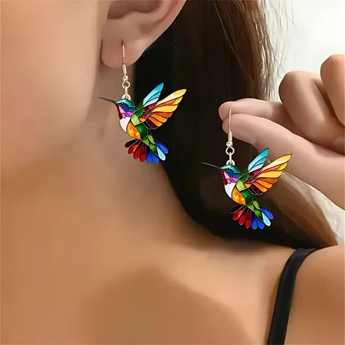 Beautiful Hummingbird Necklace with Bonus Earrings - Image 3