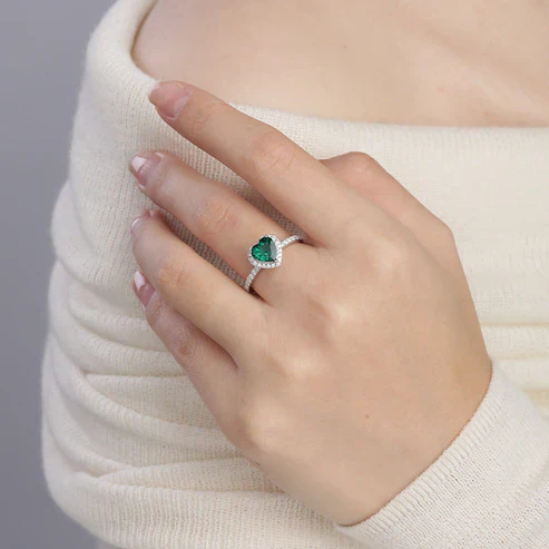 Delara Virenza Ring - Image 3