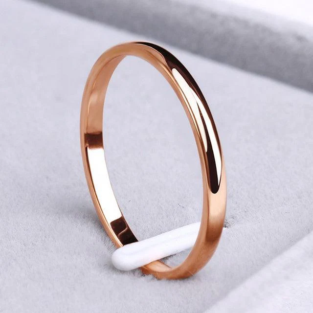 Simple ring made of gold and silver - Image 4