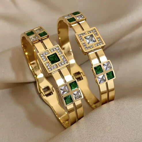 Esme Carrington Bracelet - Image 3