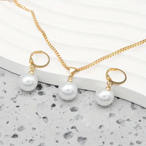 Golden Grace Pearl Jewelry Set - Image 3