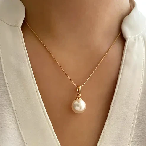 Golden Grace Pearl Jewelry Set - Image 5