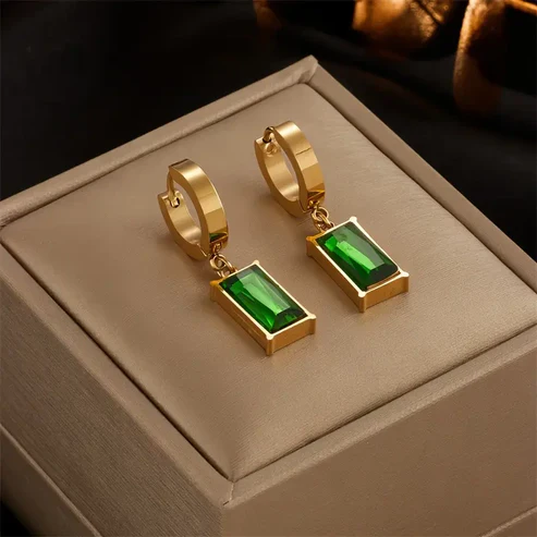 Iselotte Verdain Jewelry emerald - Image 4
