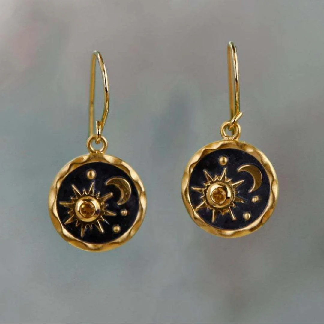 Earrings with Sun and Moon in Gold and Silver - Image 2
