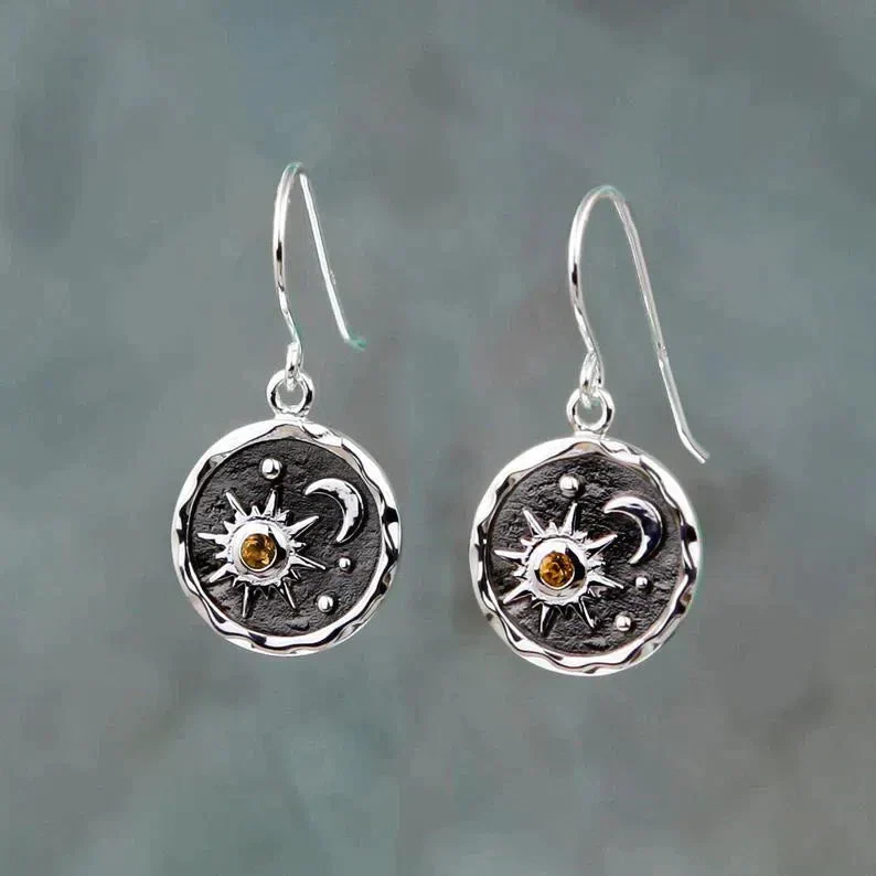 Earrings with Sun and Moon in Gold and Silver - Image 3