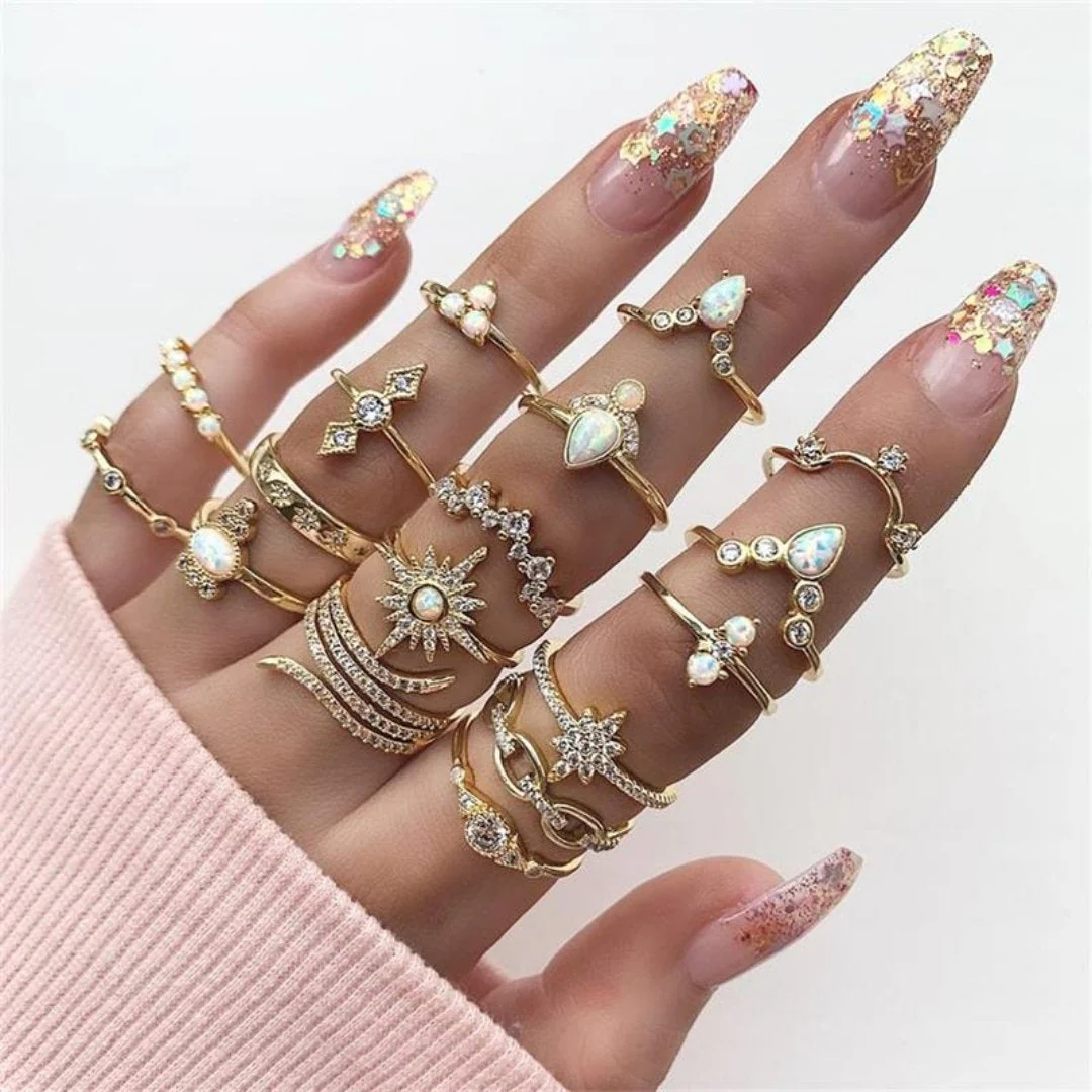 Unique Premium Pack of 8 to 12 Rings - Image 11
