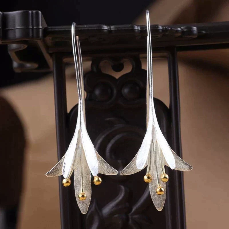 Silver Flower Earrings - Image 2