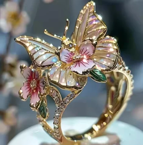 Vintage Golden Prifddinas Floral Ring - Image 5